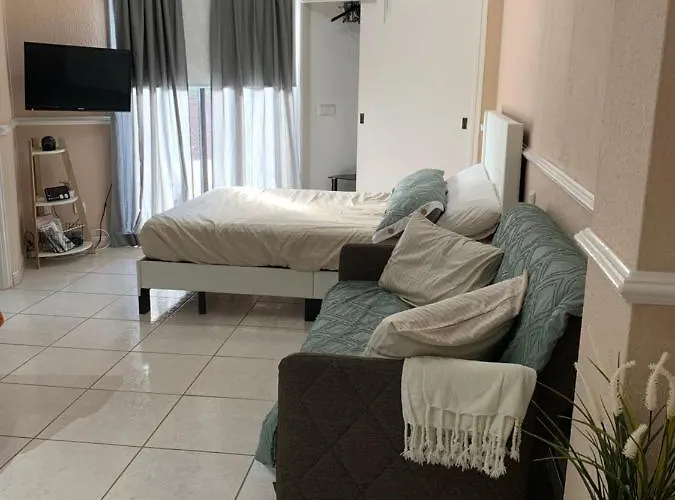 ¡encantador Estudio Con Vistas! Edificio Albatros * サンミゲル・デ・アボナ